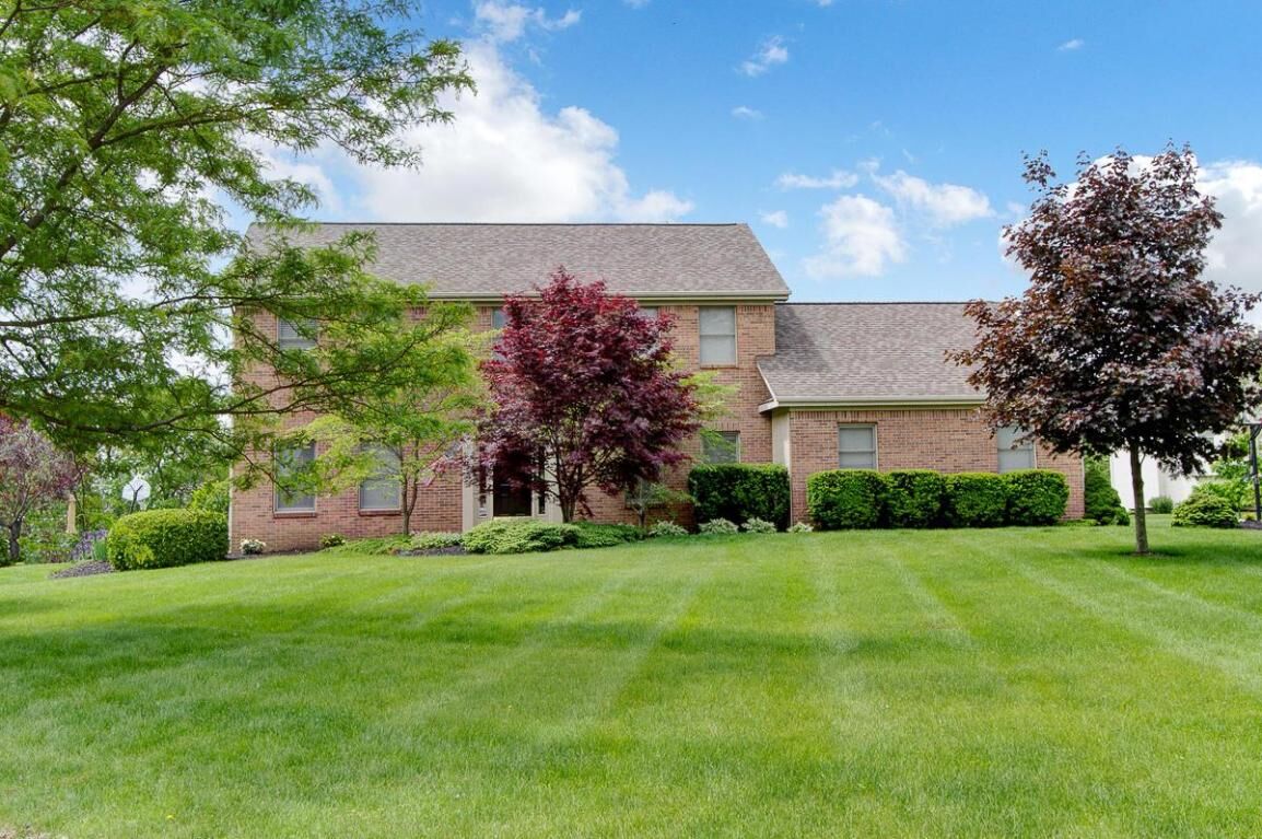 Property Photo:  2714 Bryn Mawr Drive  OH 43035 