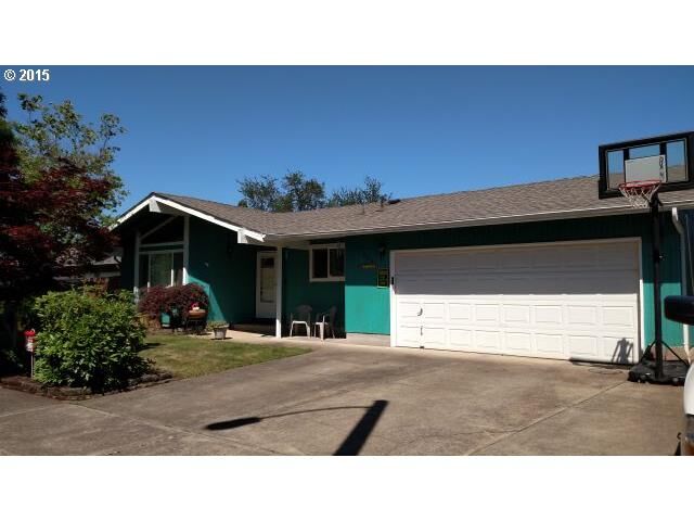 Property Photo: 533 53rd St OR 97478