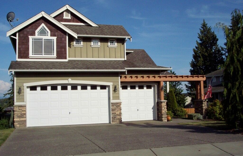 Property Photo: 7200 282nd Place NW WA 98292
