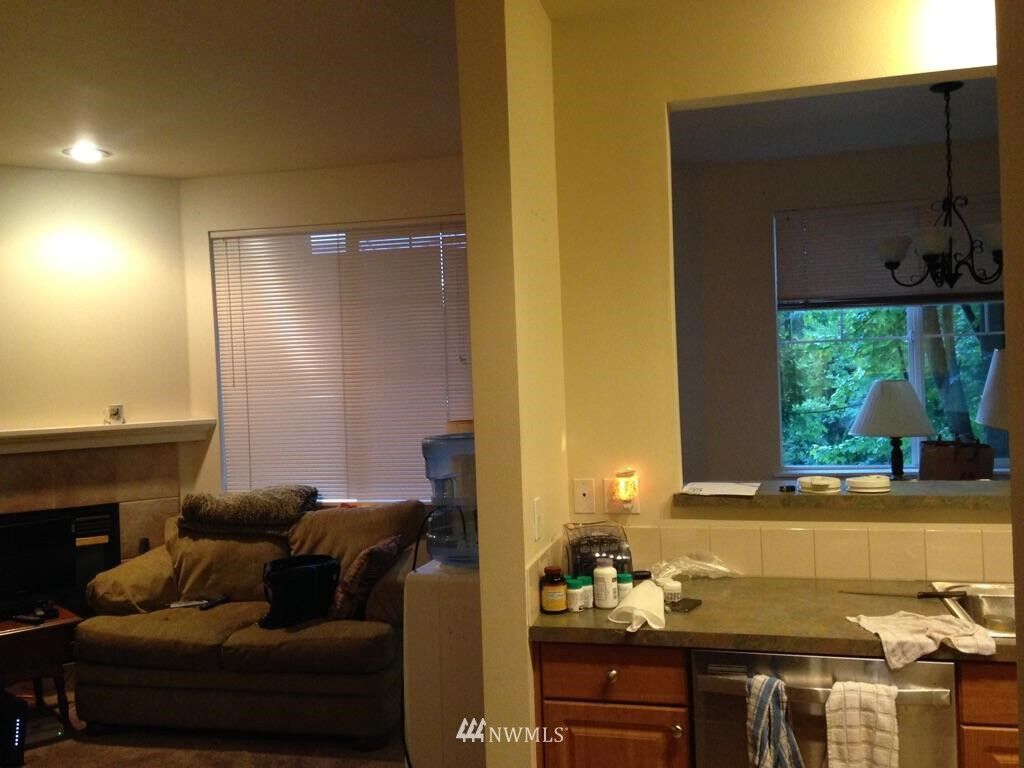 Property Photo:  13000 Admiralty Way K-204  WA 98204 