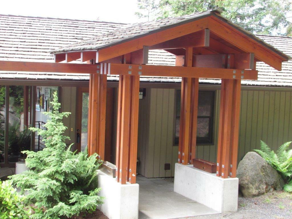 Property Photo:  881 Chuckanut Dr  WA 98229 