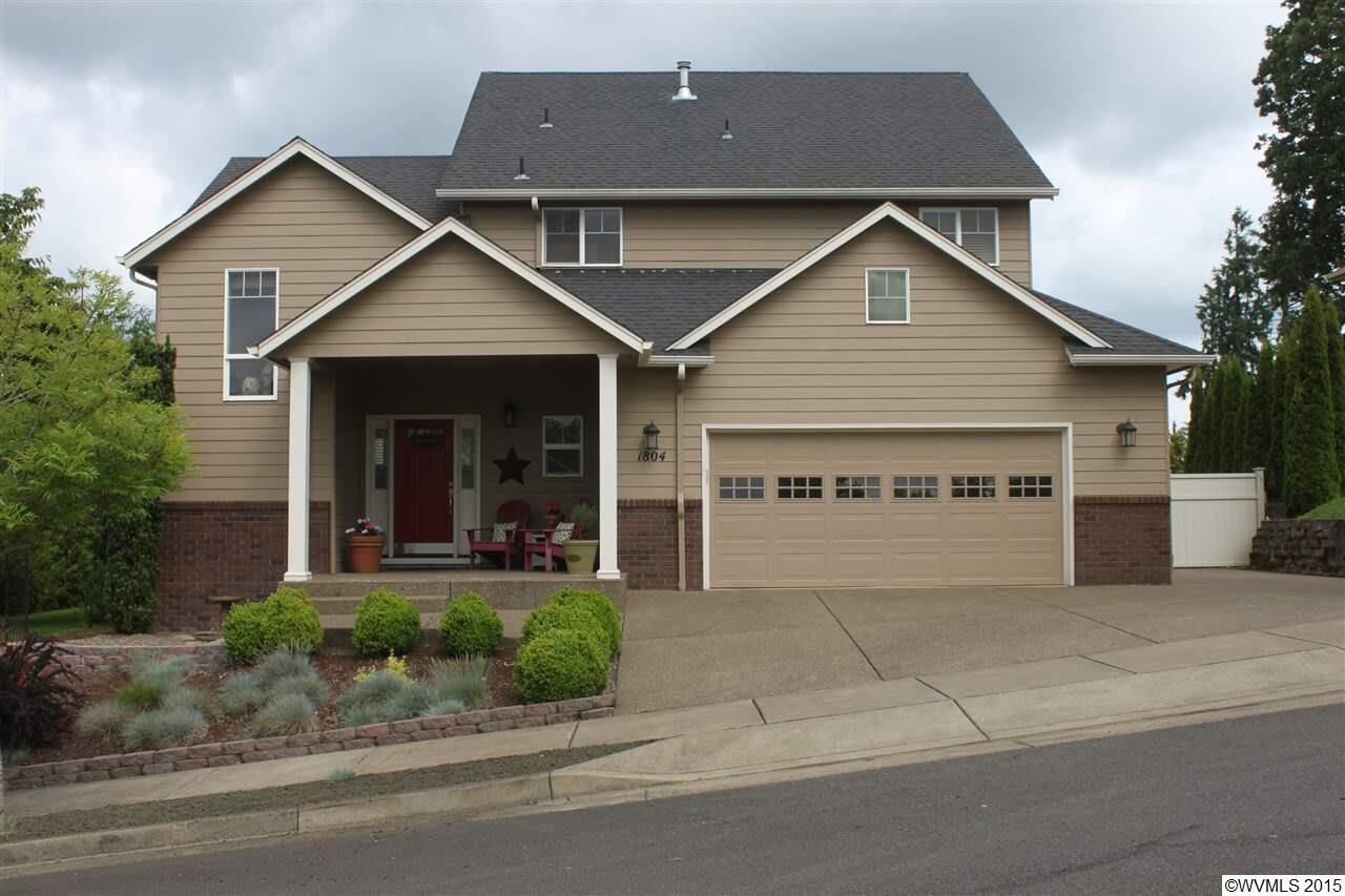 Property Photo: 1804 Olivia Cir NW OR 97321
