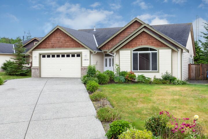 Property Photo: 19216 84th Ave NE WA 98223