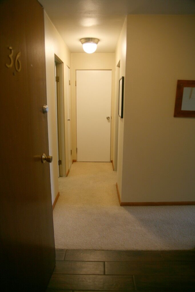 Property Photo: 1017 W Nickerson St 36 WA 98119