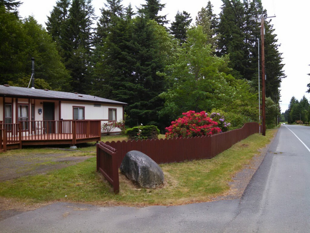 Property Photo:  8560 Glenwood Rd SW  WA 98367 