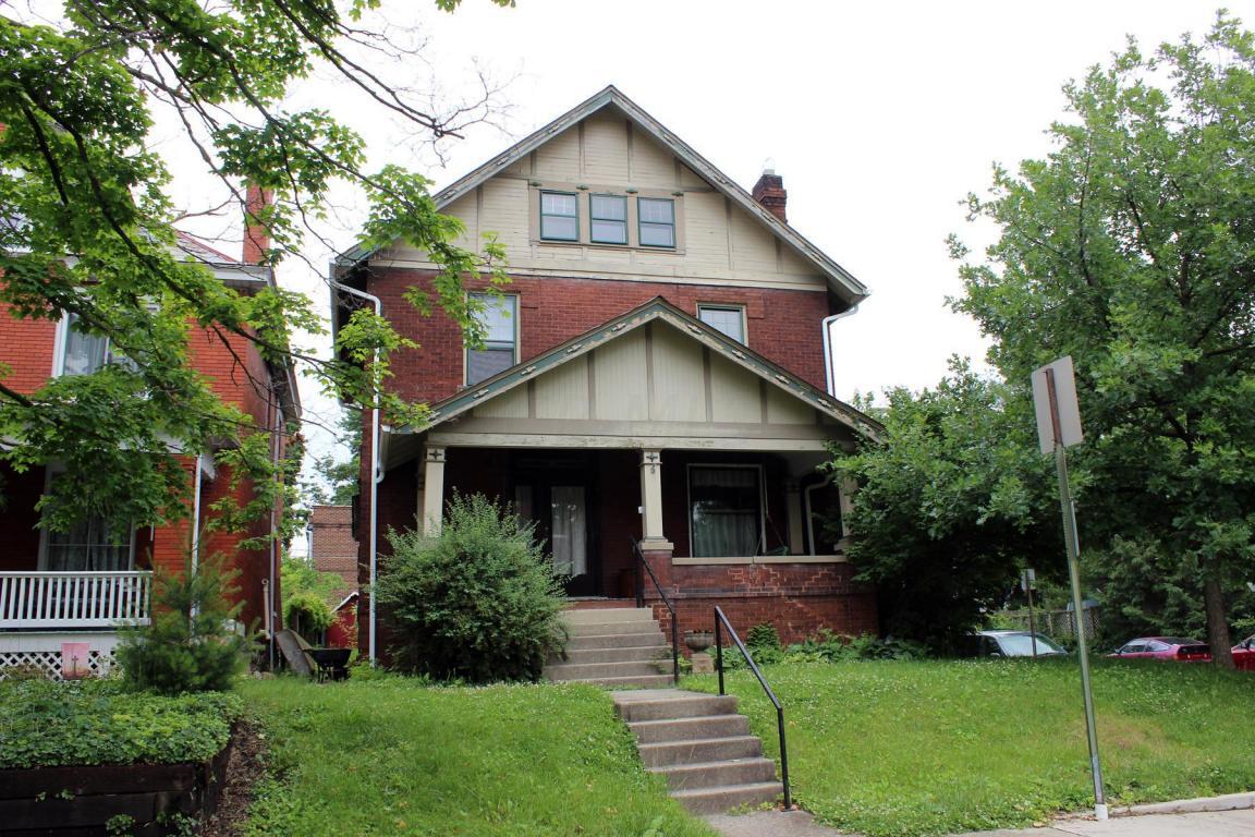 Property Photo: 114 E Oakland Avenue OH 43201
