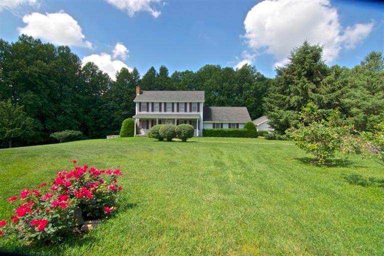 Property Photo: 425 Jim Weaver Rd KY 40419