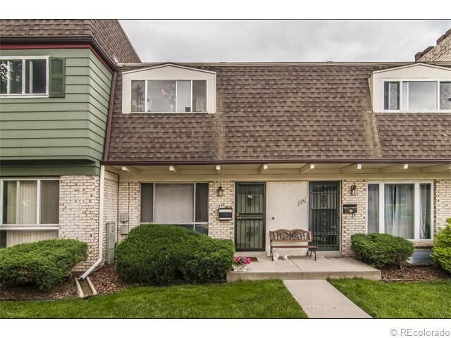 Property Photo: 1249 South Monaco Parkway Unit 1249 CO 80224