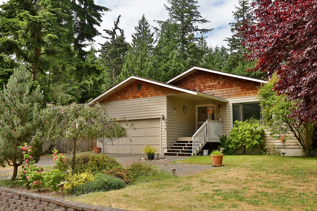 Property Photo:  7836 Blakely Ave  WA 98236 