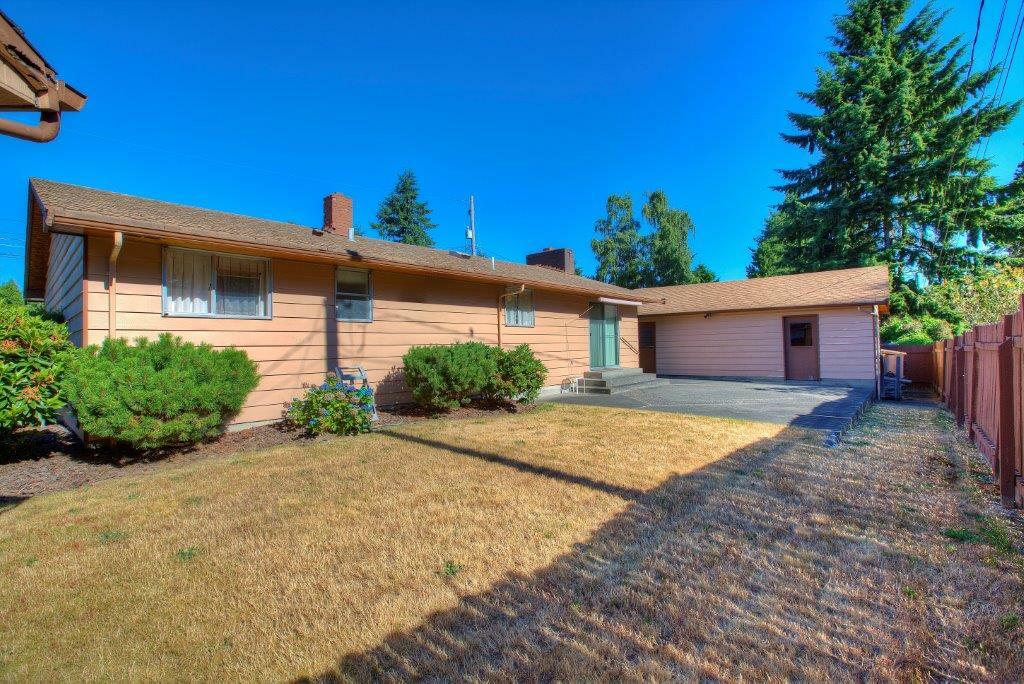 Property Photo:  12010 2nd Ave SW  WA 98146 