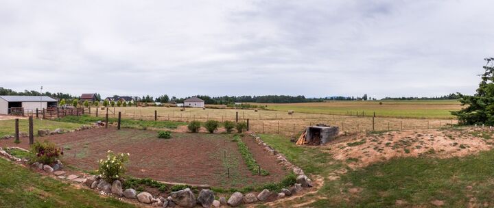 Property Photo: 3387 Mountain View Rd WA 98248