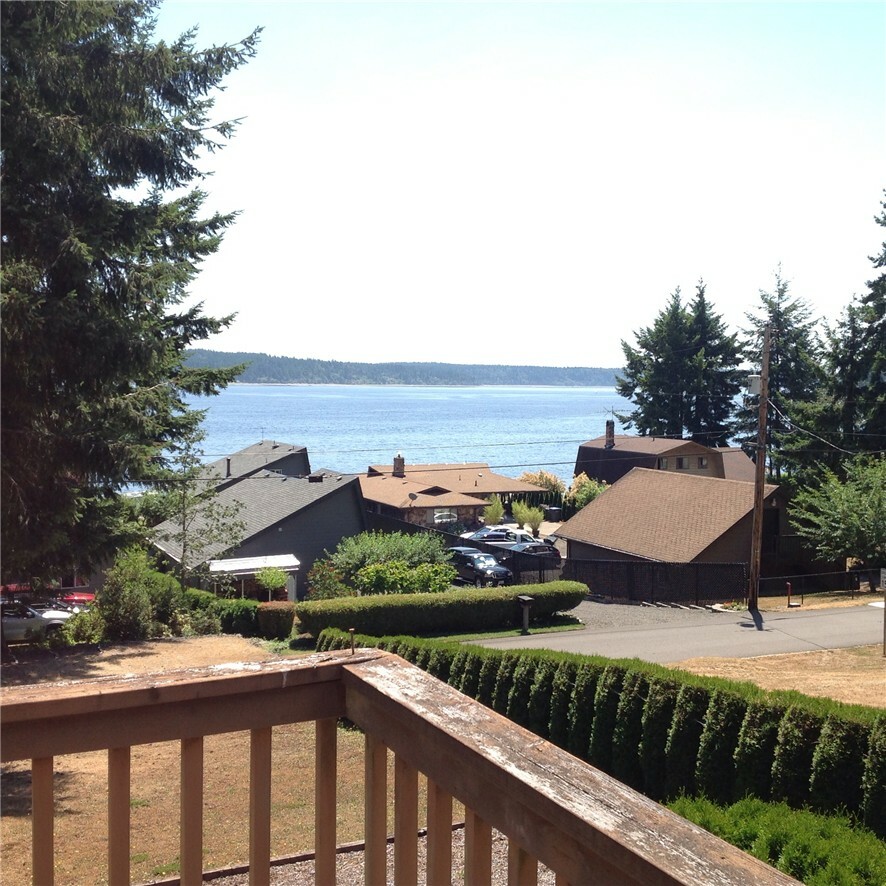 Property Photo:  891 E Treasure Island Drive  WA 98524 