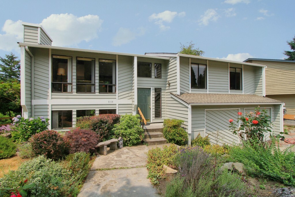 Property Photo: 8108 NE 131st St WA 98034