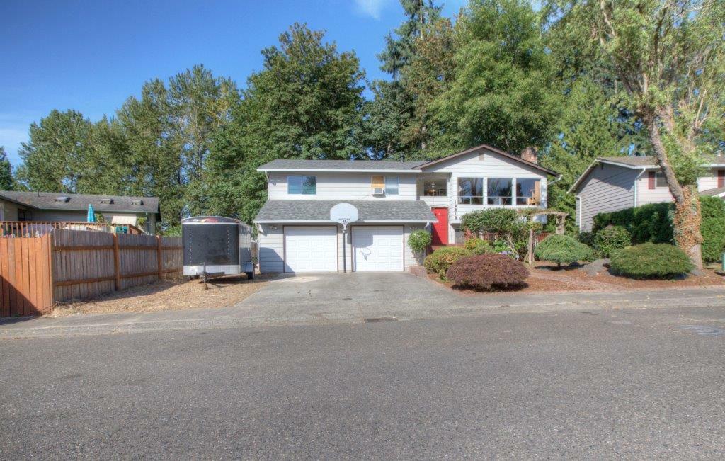 Property Photo:  19613 143rd Place SE  WA 98058 