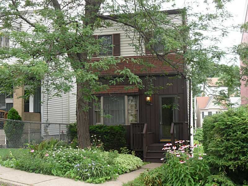 Property Photo:  7 Norton St  PA 15211 