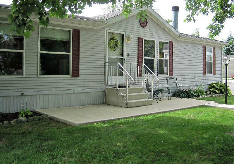 Property Photo: 31 Spring Lake Court OH 43015