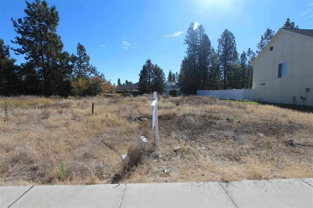 Property Photo:  621 S Evergreen  WA 99022 