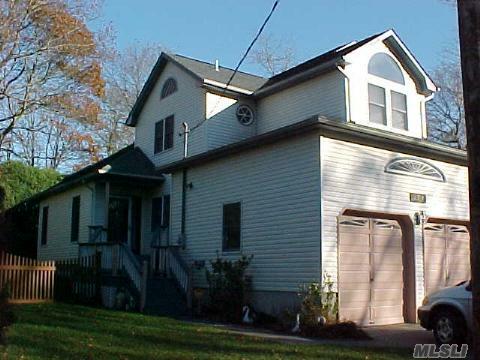 Property Photo:  277 Smith Road  NY 11967 