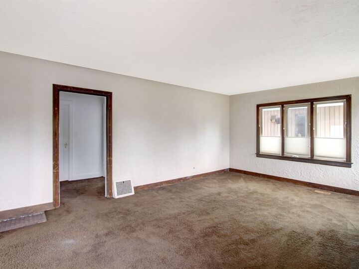 Property Photo: 4533 15th Ave S WA 98108