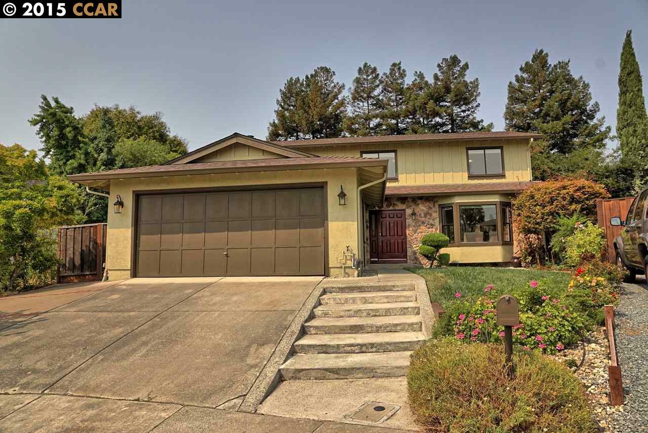 Property Photo:  8560 Rhoda Pl  CA 94568 