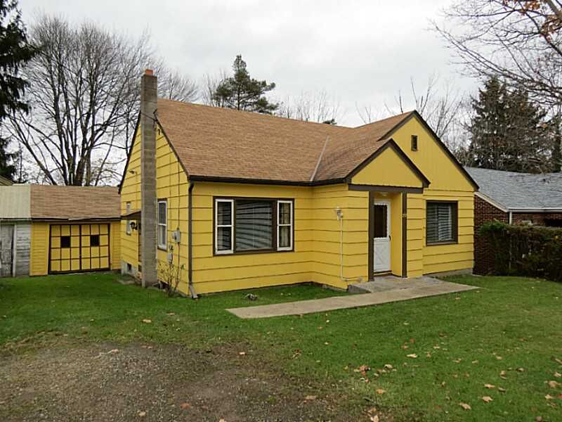 Property Photo: 797 Alden Street PA 16335