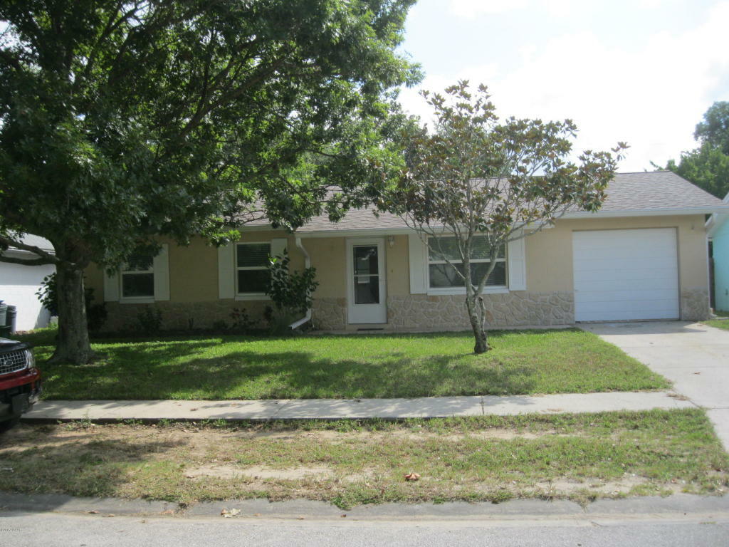 Property Photo:  1817 Palmer Drive  FL 32174 