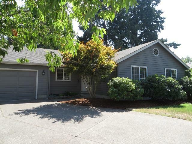 Property Photo: 1366 Cal Young Rd OR 97401