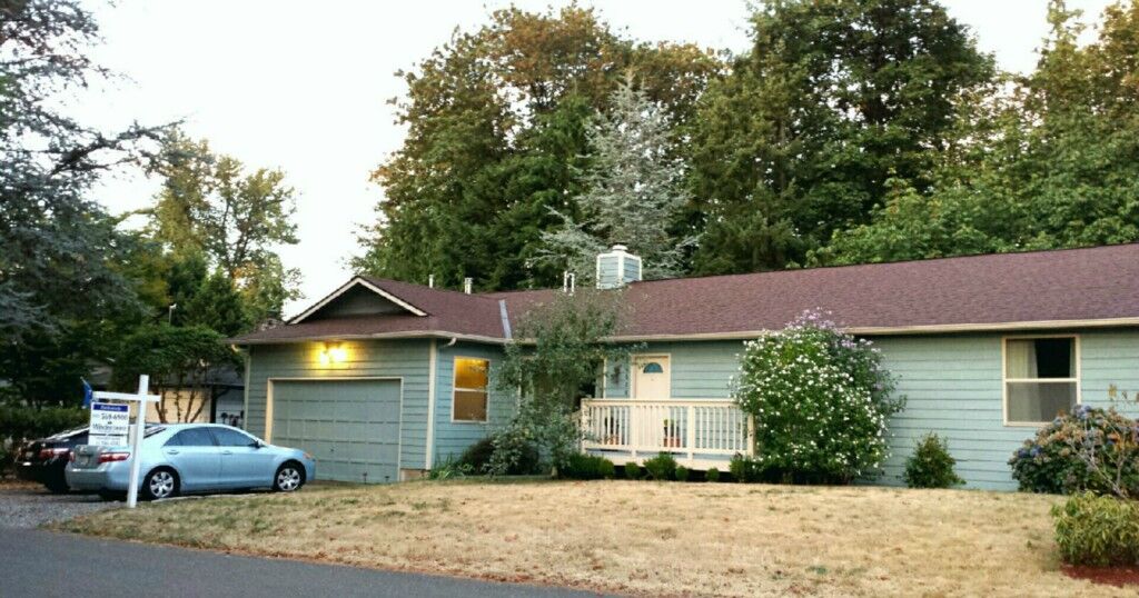 Property Photo: 26608 214th Ave SE WA 98038