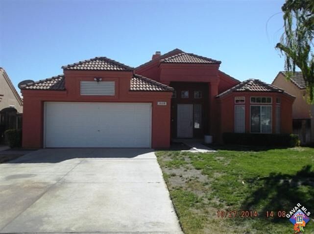 Property Photo:  1008 Heatherfield Avenue  CA 93560 