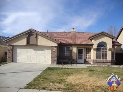 Property Photo:  3557 Fernwood Street  CA 93560 