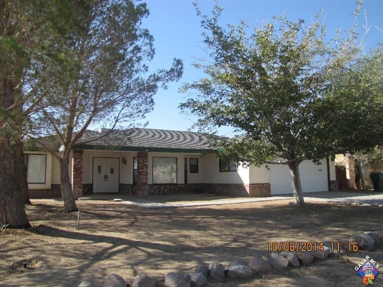 Property Photo:  9332 Evelyn Avenue  CA 93505 