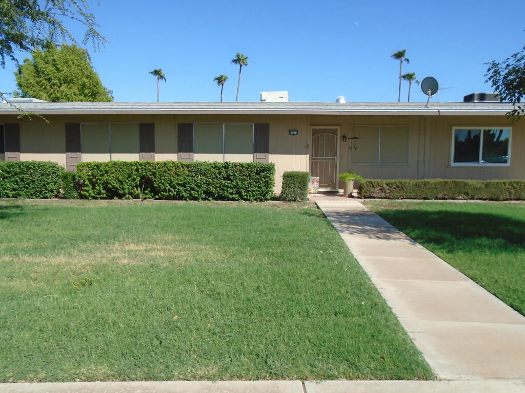 Property Photo: 13211 N 109th Avenue AZ 85351