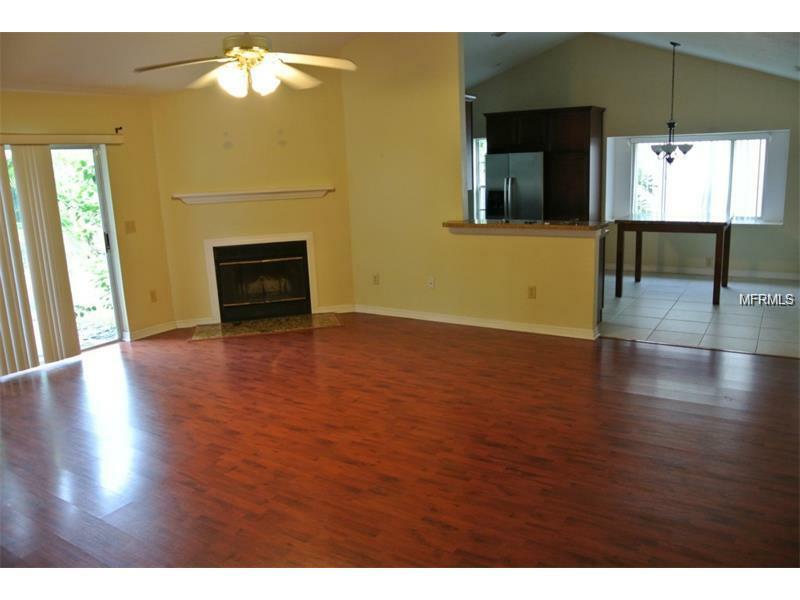 Property Photo: 1118 Tuxford Drive FL 33511