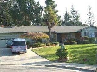 Property Photo:  16 Maydon Ct  CA 94605 