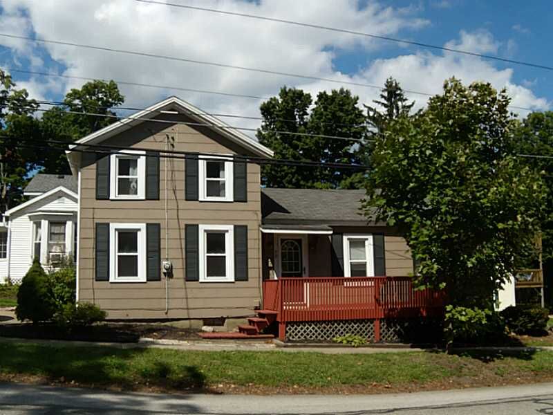 Property Photo:  98 Chestnut  PA 16412 