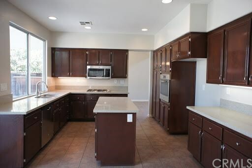 Property Photo:  24657 Chalone Drive  CA 92562 