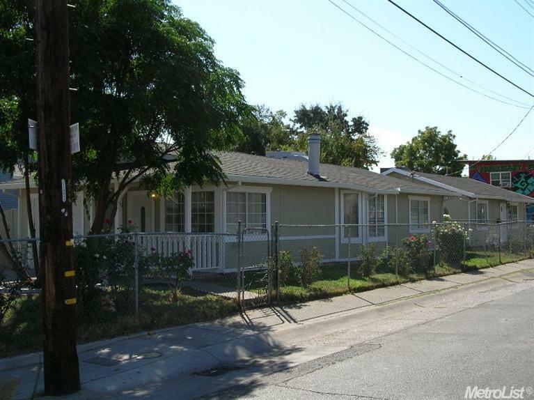 Property Photo:  4000 11th Avenue  CA 95817 