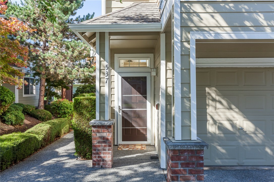 Property Photo: 537 241st Lane WA 98074