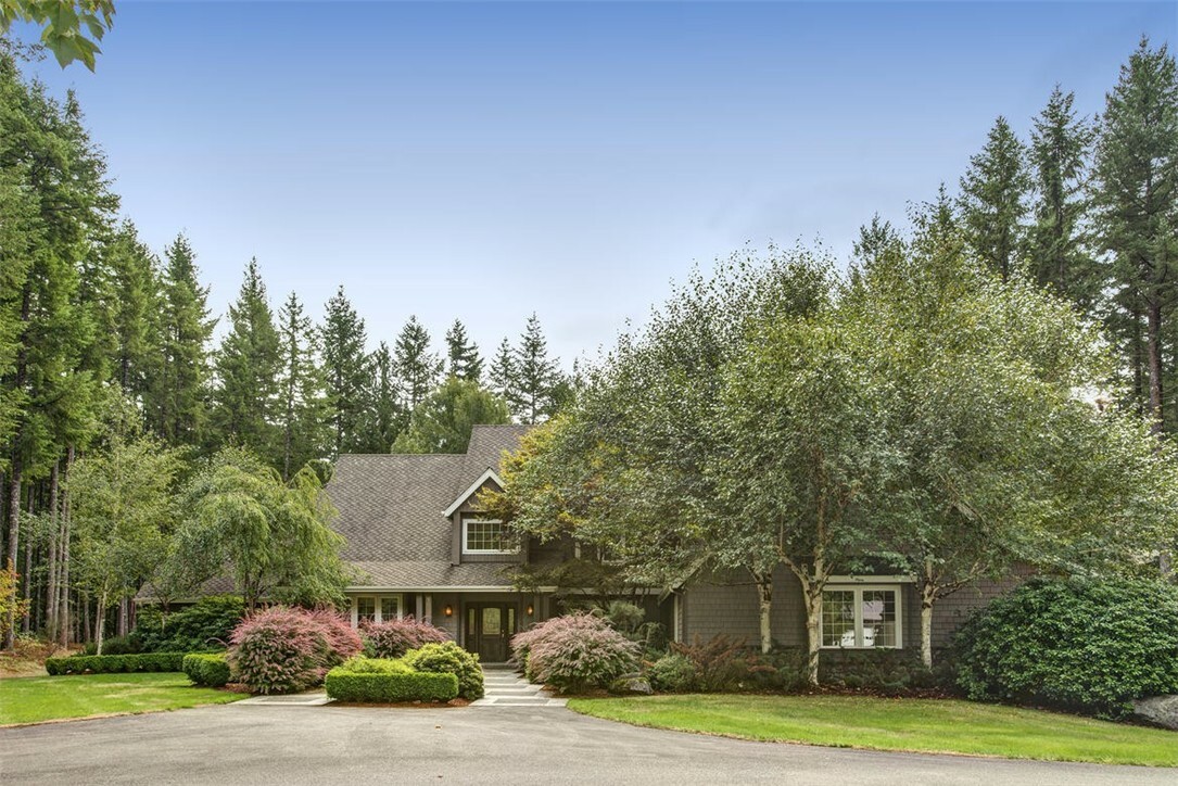 Property Photo:  46133 SE 128th St  WA 98045 