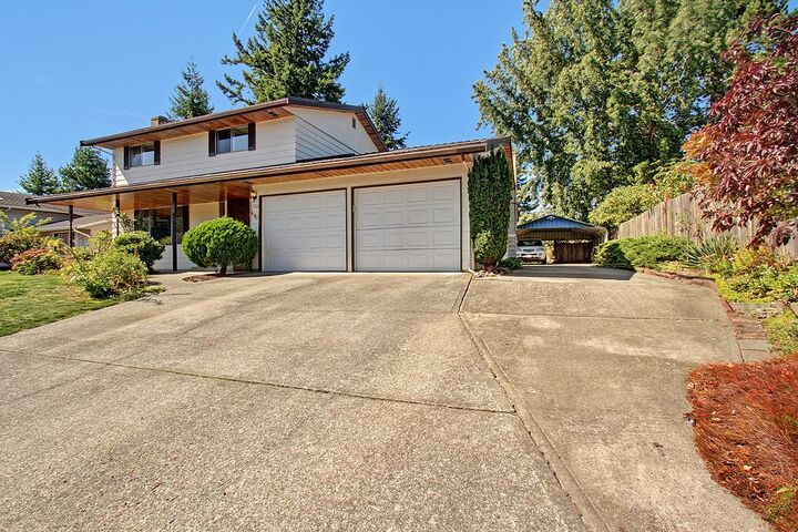 Property Photo:  9212 10th Ave SE  WA 98208 