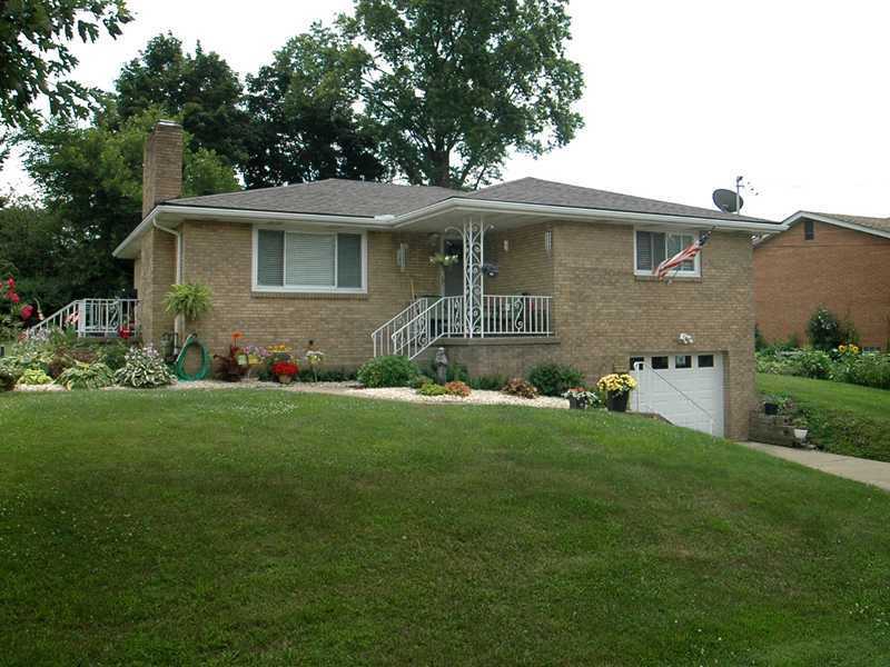 Property Photo: 105 Lincoln PA 15137