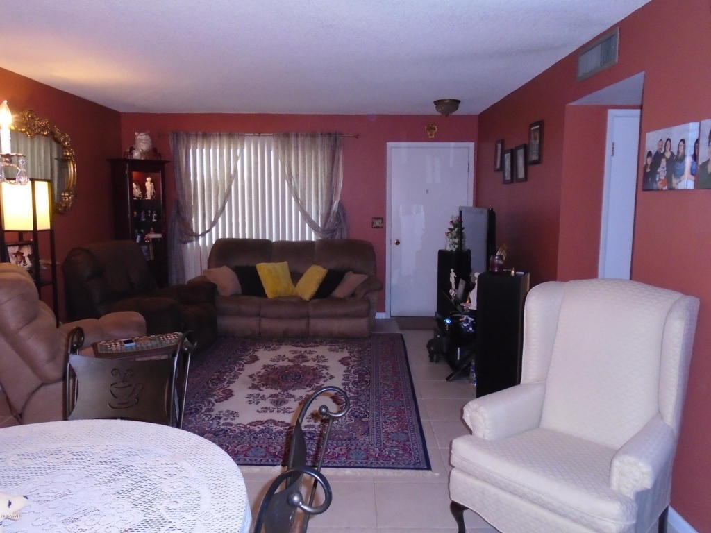 Property Photo: 10855 W Thunderbird Boulevard AZ 85351