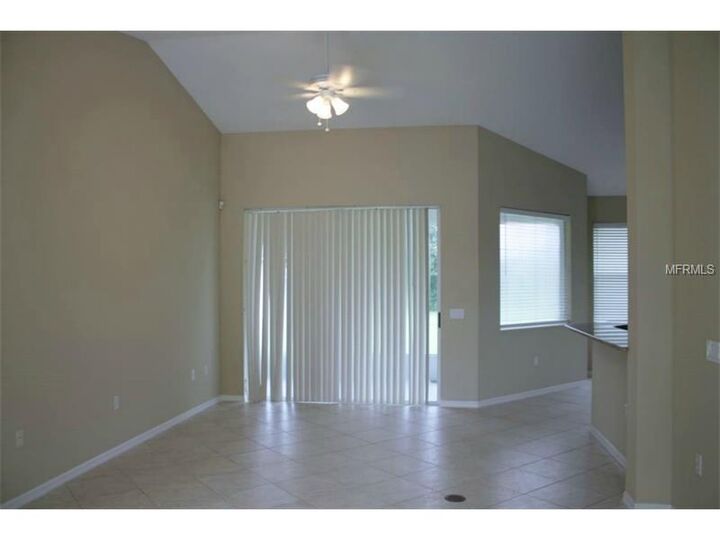 Property Photo:  6204 Burrowing Owl Cove  FL 34202 