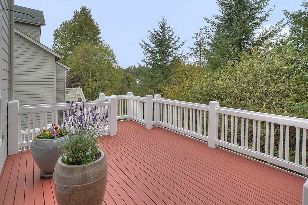 Property Photo:  2532 Audubon Park Dr SE  WA 98075 