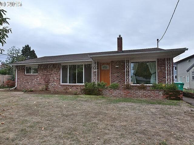 Property Photo: 5332 N Harvard St OR 97203