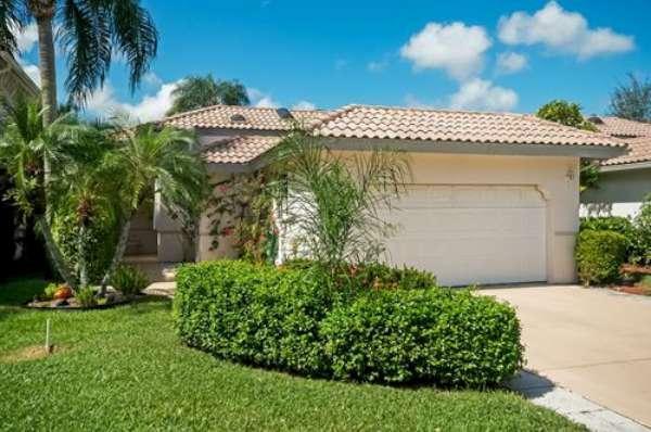 Property Photo:  8724 Via Reale  FL 33496 