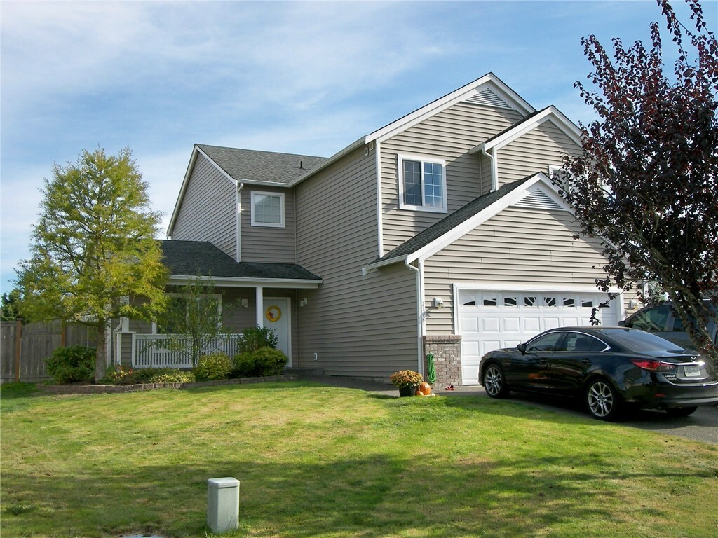 Property Photo:  21021 111th Av Ct E  WA 98338 