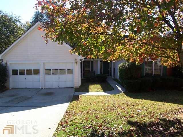 Property Photo:  2990 Dunlin Lake Way  GA 30044 