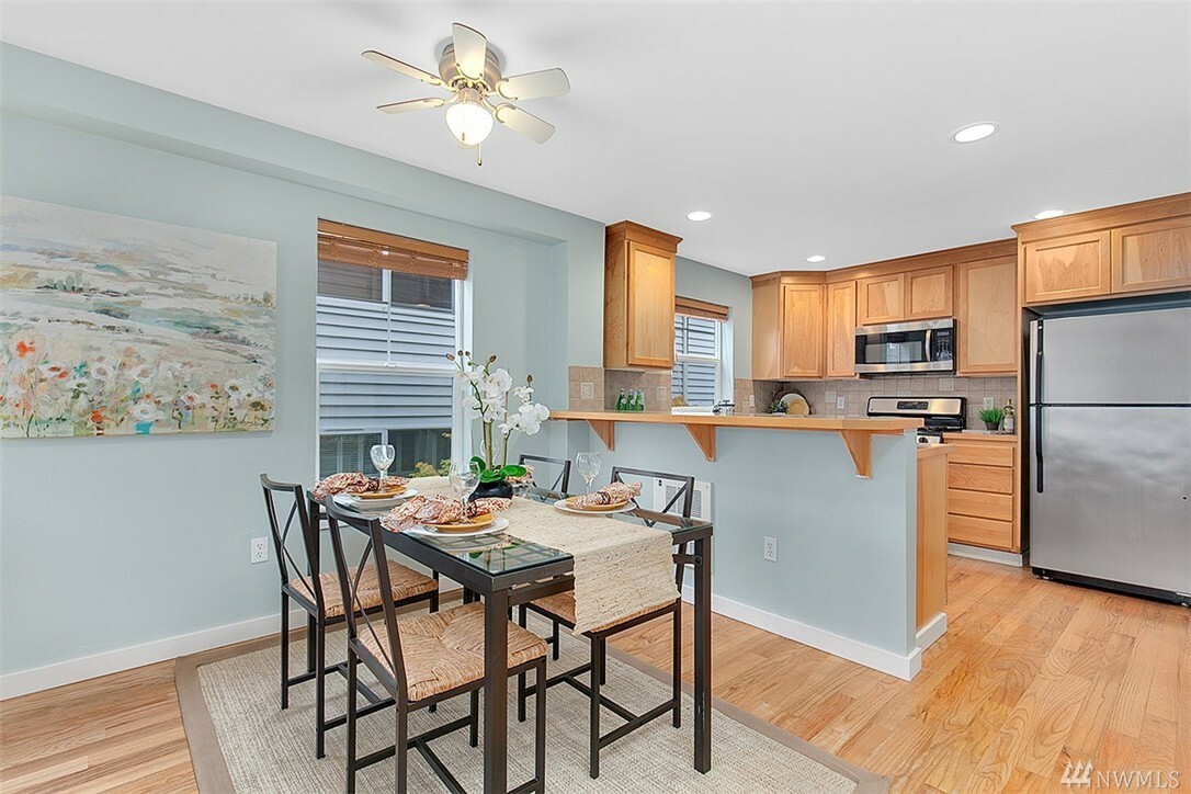 Property Photo: 2607 NW 59th St A WA 98107