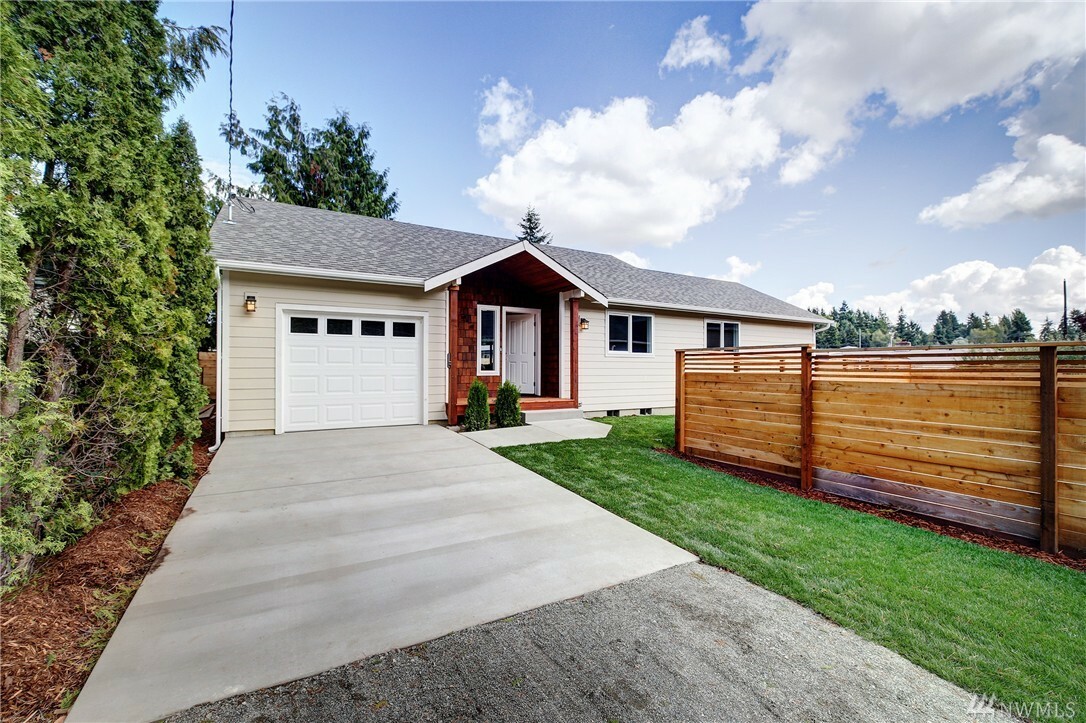 Property Photo:  1906 NE 130th Place  WA 98125 